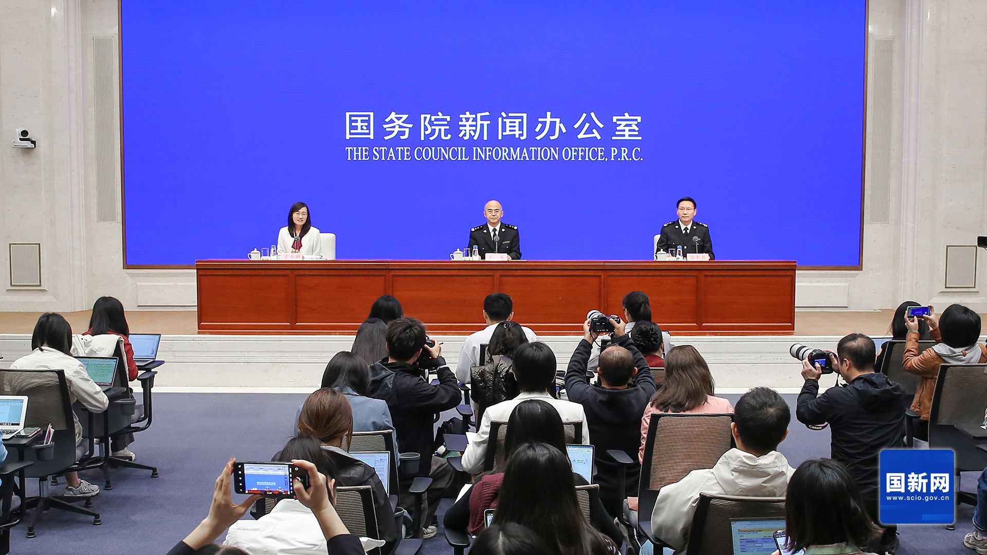 国新办举行新闻发布会 介绍2026年一季度进出口情况